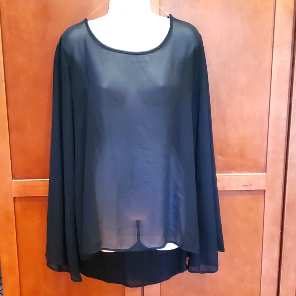 Hug+ Chiffon Top